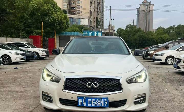 英菲尼迪 Q50 2014款 2.0T 豪华版