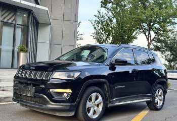 Jeep 指南者 2017款 200T 自动家享版