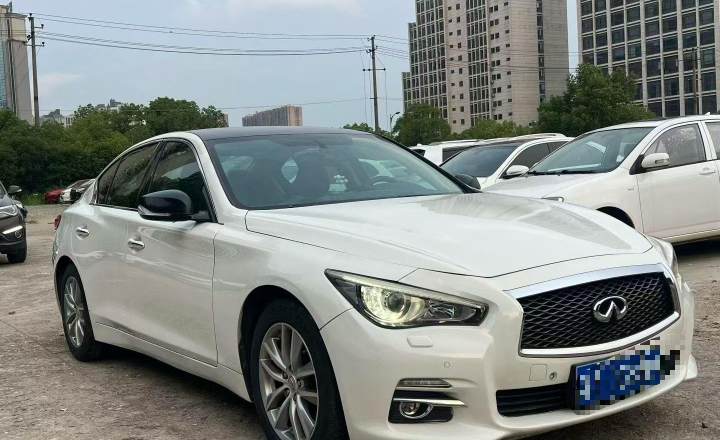英菲尼迪 Q50 2014款 2.0T 豪华版