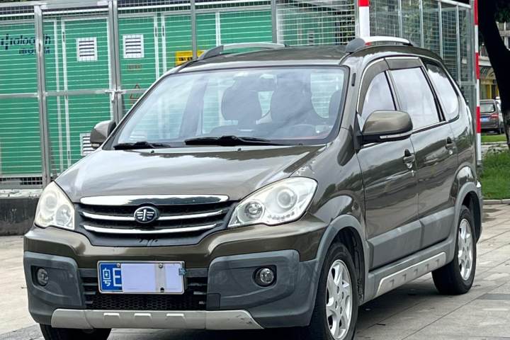 一汽 森雅S80 1.5L 自动5座时尚版