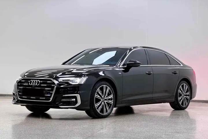 奥迪 A6L 45 TFSI 臻选动感型