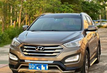 现代 胜达 2013款 2.4L 自动两驱智能型