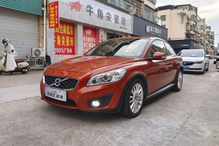 沃尔沃 C30 2.0L Aktiv 炫动套装版