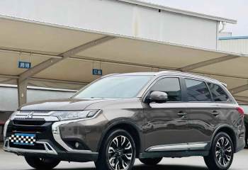 三菱 欧蓝德 2019款 2.0L 两驱畅享版 5座 国VI