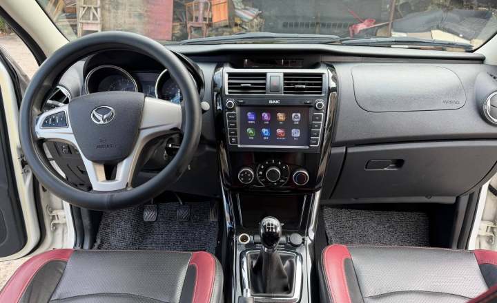 北汽幻速 S3 2017款 1.5L 手动舒适型