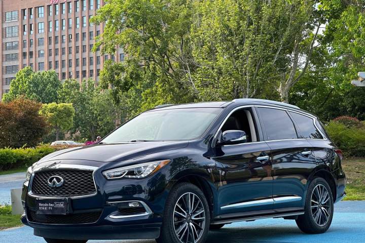 英菲尼迪 QX60(进口) 2.5 S/C Hybrid 两驱冠军家庭版