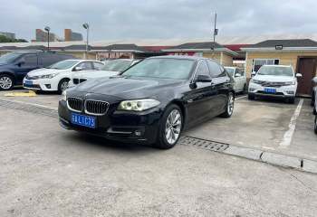 宝马 5系 2017款 525Li 豪华设计套装