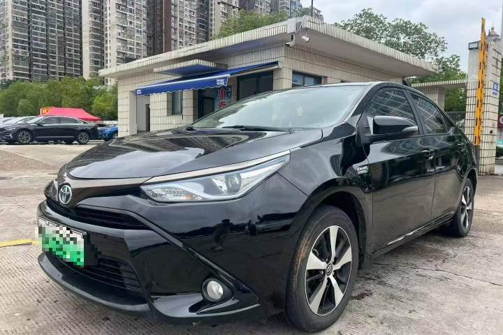 丰田 雷凌双擎E+ 1.8PH V E-CVT豪华版