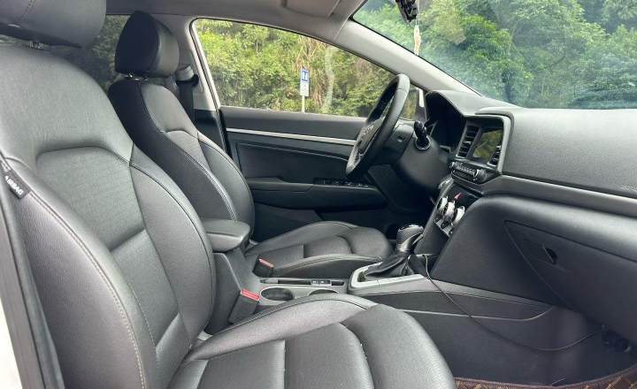 现代 领动 2020款 1.5L CVT智炫·精英型