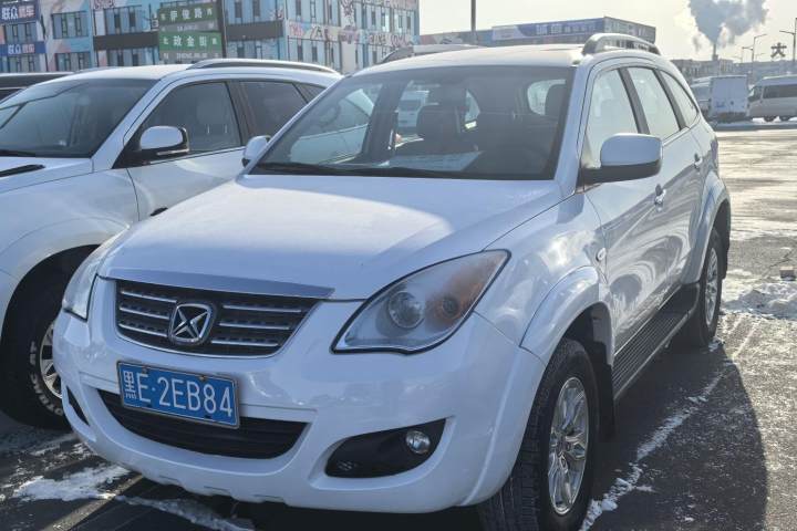 江铃 驭胜S350 2.4L 两驱豪华型5座