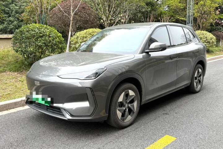 吉利银河 银河E5 440km 启航版