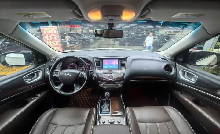英菲尼迪 QX60(进口) 2016款 2.5 S/C Hybrid 两驱卓越版 国V