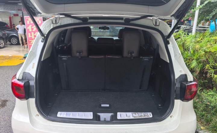 英菲尼迪 QX60(进口) 2016款 2.5 S/C Hybrid 两驱卓越版 国V