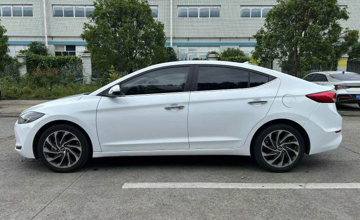 现代 领动 2020款 1.5L CVT智炫·精英型