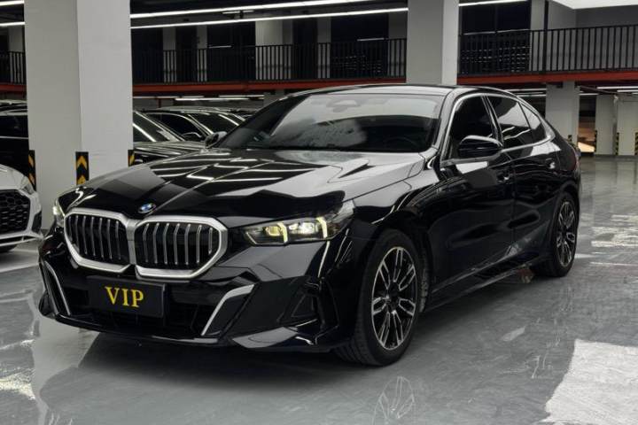 宝马 5系 525Li M运动套装