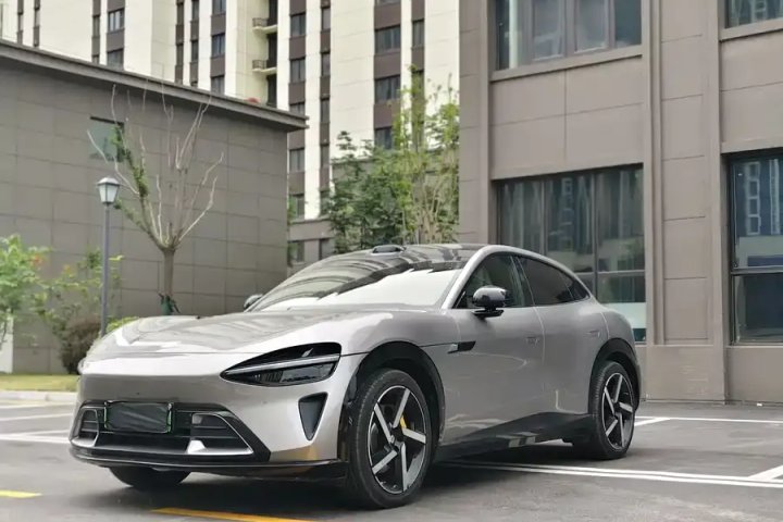 小米汽车 小米YU7 超长续航四驱Pro版