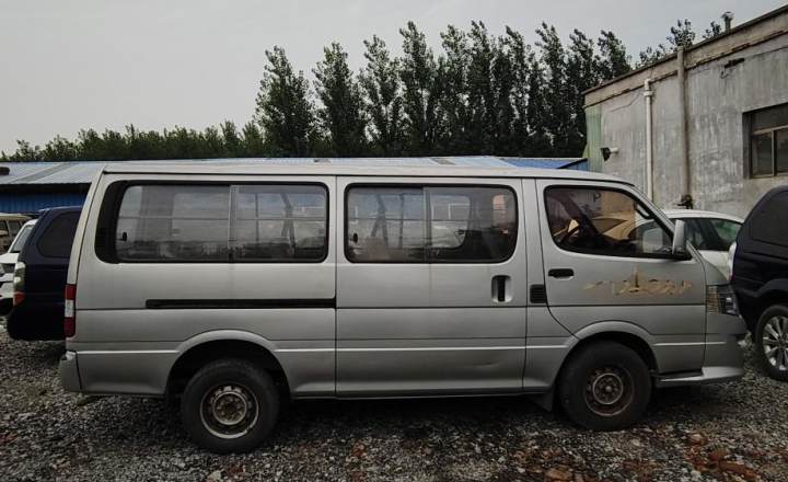 福田 风景 2014款 2.0L快捷舒适型短轴版低顶486EQV4B