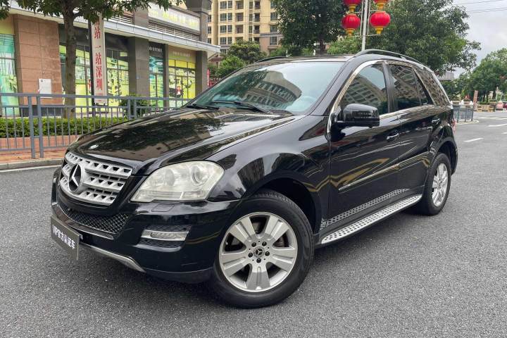 奔驰 M级 2010款 ML 300 4MATIC