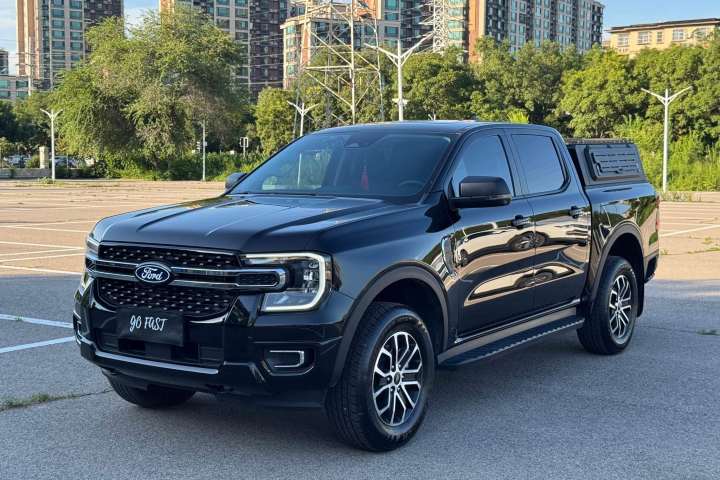 福特 游骑侠Ranger 2023款 探迹四驱自动版 汽油