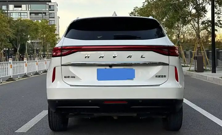 哈弗 H6 2022款 第三代 1.5T 自动两驱Max