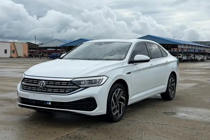 大众 速腾 200TSI DSG超越版