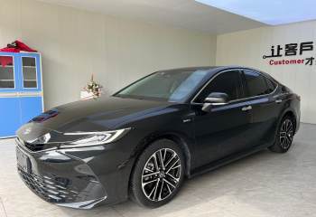丰田 凯美瑞 2024款 双擎 2.5HG 尊贵版