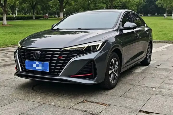 长安 逸动 2023款 畅享版 PLUS 蓝鲸NE 1.4T GDI DCT尊贵版