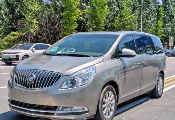 别克 GL8 2011款 3.0L XT豪华商务旗舰版