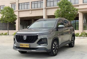宝骏 530 2020款 1.5T CVT尊贵互联型 5座
