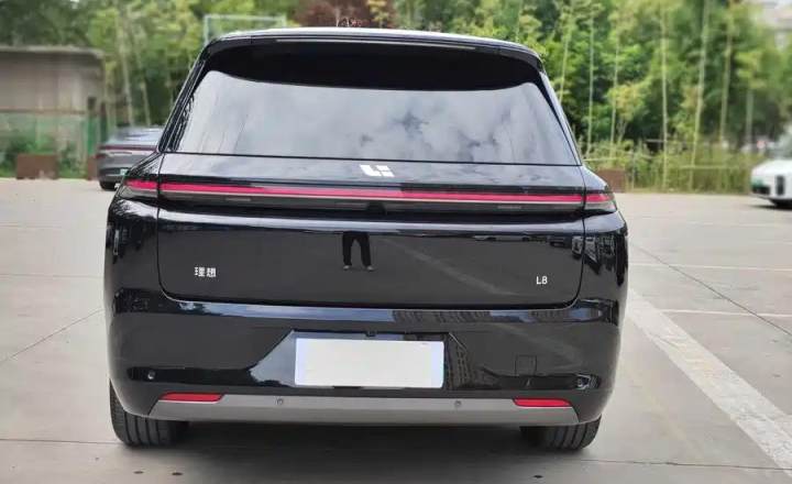 理想汽车 理想L8 2024款 Max