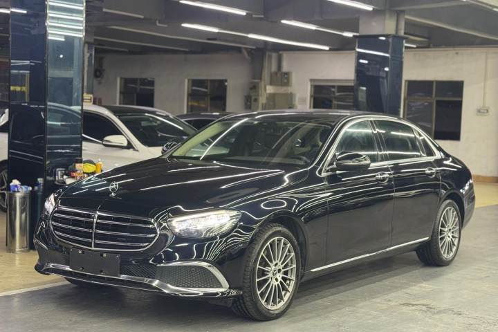 奔驰 E级 2021款 改款 E 260 L