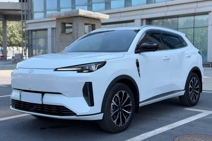 长安启源 Q05经典 真香版 125 超越型
