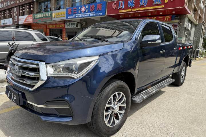 五十铃 TAGA达咖 3.0T柴油手动两驱豪华版长轴4KH1CT6H1