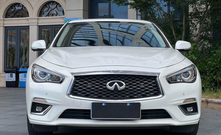 英菲尼迪 Q50L 2018款 2.0T 进享版 国V