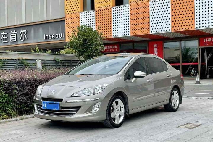 标致 408 2.0L 自动舒适版