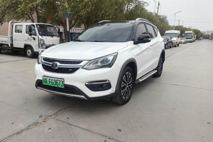 比亚迪 宋新能源 宋DM 1.5TID 全时四驱尊荣型