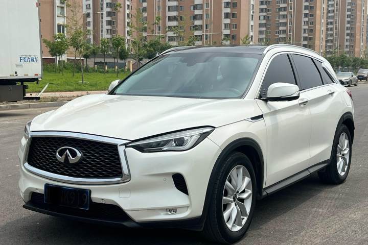 英菲尼迪 QX50 2.0T 四驱菁英版