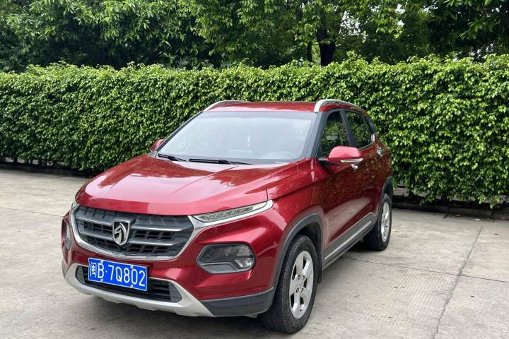 宝骏 510 1.5L 手动时尚型