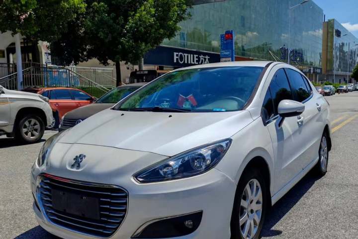 标致 308 2014款 乐享版 经典 1.6L 自动优尚型