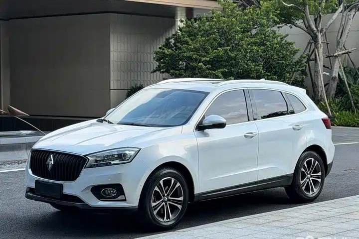 宝沃 BX7 28T 两驱精英版 5座