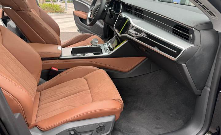 奥迪 A7L 2024款 45 TFSI 豪华型