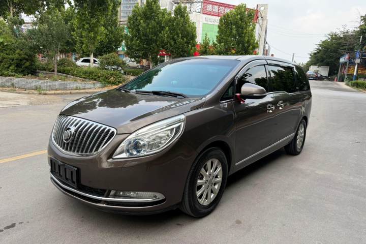 别克 GL8 3.0L XT豪华商务旗舰版