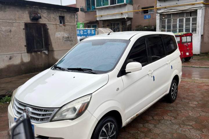 北汽威旺 M20 1.5L舒适型BJ415B