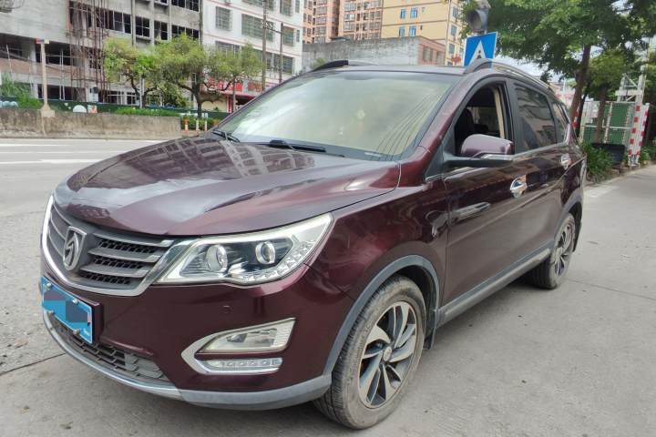 宝骏 560 1.8L 手动豪华型