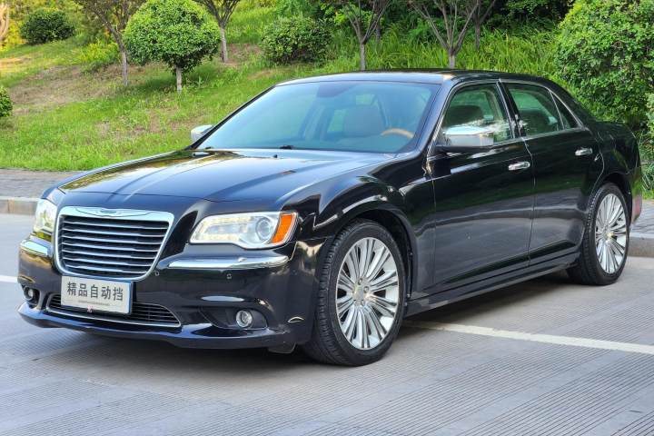 克莱斯勒 300C(进口) 3.6L 尊适版