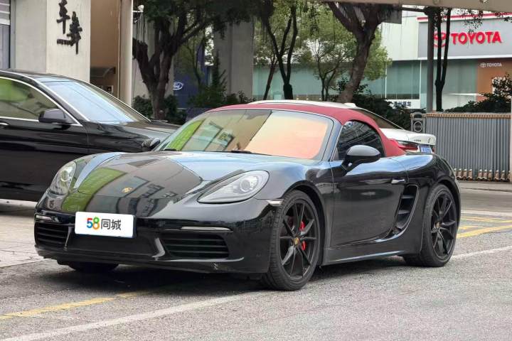 保时捷 718 Boxster 2.0T