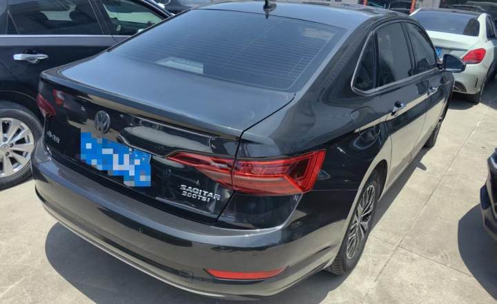 大众 速腾 2021款 200TSI DSG时尚智联版
