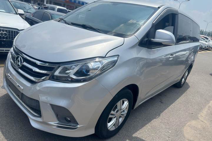 大通 G10 2.0T 自动时尚版