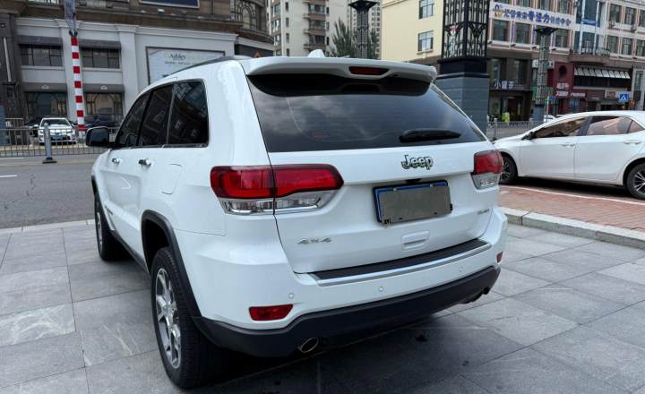 Jeep 大切诺基(进口) 2020款 3.0L 精英导航版