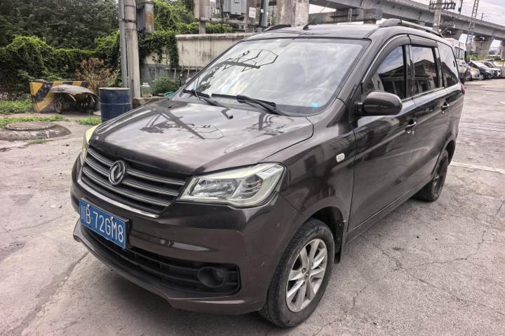 东风风光 风光330 1.5L 330S 舒适型 DK15